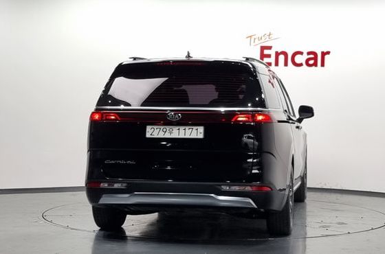 Kia Carnival 9-Seater Noblesse — пробег 97 423 км — фото 4 из 5