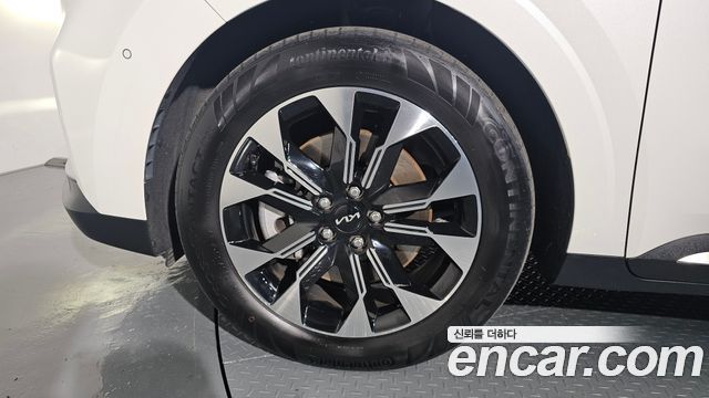 Kia Carnival Gasoline 9-Seater Signature — пробег 47 082 км — фото 5 из 5