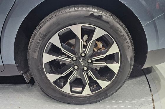 Kia Carnival 9-Seater Signature — пробег 83 020 км — фото 5 из 5