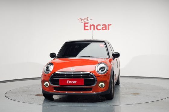 Mini Cooper 5Door Standard 3rd — пробег 30 142 км — фото 3 из 5