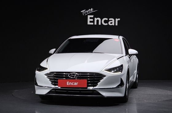 Hyundai Sonata 2.0 Premium Family — пробег 20 773 км — фото 3 из 5