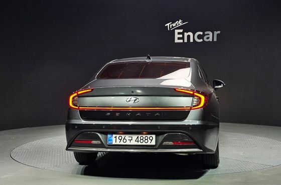Hyundai Sonata 2.0 Premium — пробег 69 875 км — фото 4 из 5