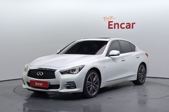Infiniti Q50 2.2d Premium — пробег 157 862 км — фото 1 из 5