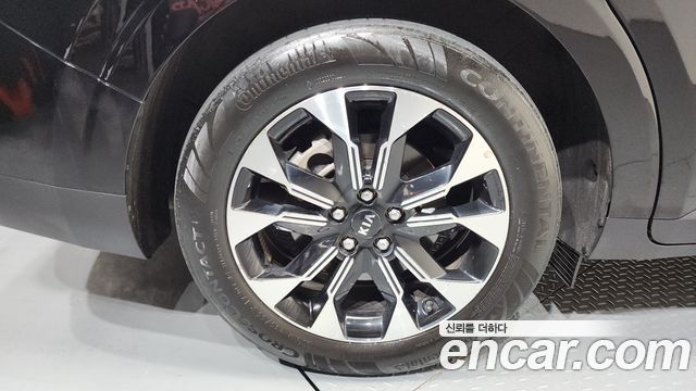 Kia Carnival Gasoline 9-Seater Signature — пробег 50 192 км — фото 5 из 5