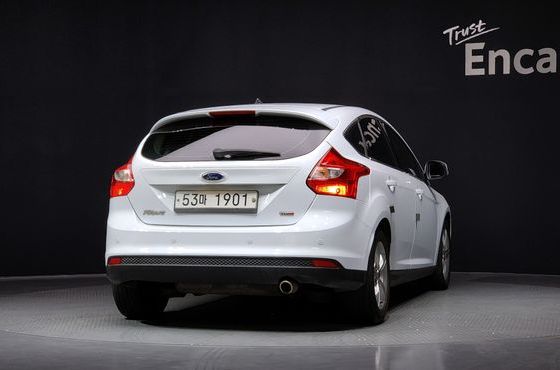 Ford Focus 2.0 Diesel Sport Hatchback 3rd — пробег 191 665 км — фото 4 из 5