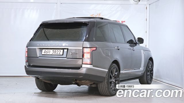 Land Rover Range Rover 3.0 TDV6 Vogue SE DIESEL — пробег 182 050 км — фото 2 из 5
