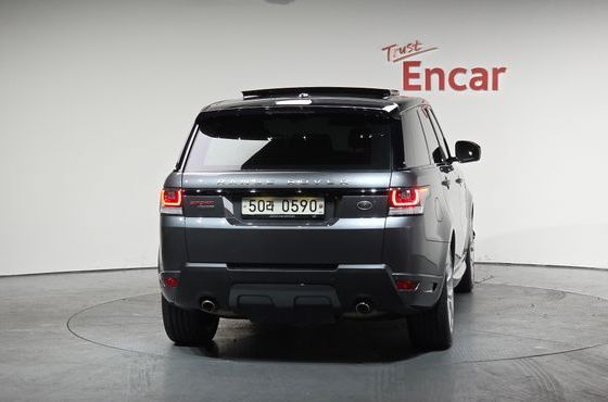 Land Rover Range Rover Sport 3.0 SDV6 AB Dynamic — пробег 118 729 км — фото 4 из 5