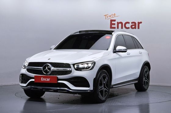 Mercedes-Benz GLC-Class GLC300 4MATIC — пробег 53 915 км — фото 1 из 5