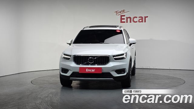 Volvo XC40 B4 Inscription — пробег 37 307 км — фото 3 из 5