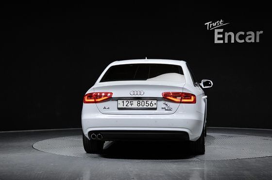 Audi A4 35 TDI Quattro Comfort Edition B8 — пробег 89 792 км — фото 4 из 5