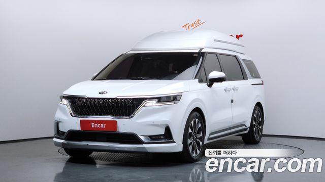 Kia Carnival Gasoline 7-Seater Hi-Limousine Signature — пробег 113 727 км — фото 1 из 5