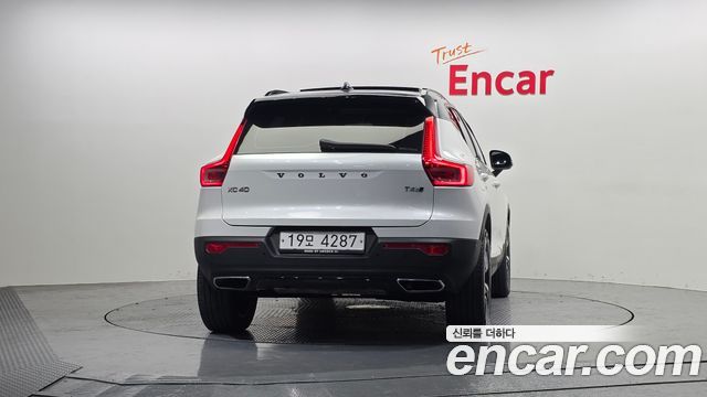 Volvo XC40 из Кореи Encar