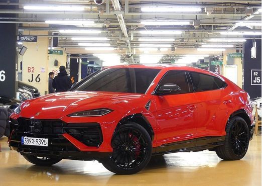 Lamborghini Urus 4.0 V8 SE — пробег 53 км — фото 3 из 5