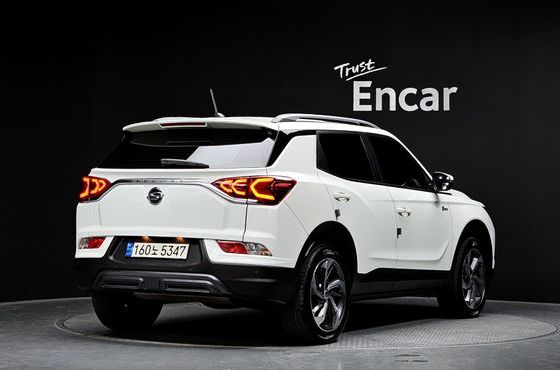 Ssangyong KORANDO Gasoline 1.5 2WD C7 — пробег 76 235 км — фото 2 из 5