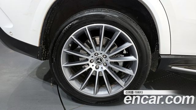 Mercedes-Benz GLE-Class GLE400d 4MATIC Coupe — пробег 65 870 км — фото 5 из 5