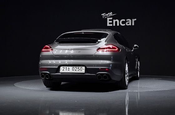 Porsche Panamera 3.6 AWD Edition 970 — пробег 125 764 км — фото 4 из 5