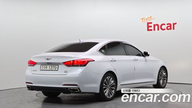 Hyundai Genesis из Кореи Encar