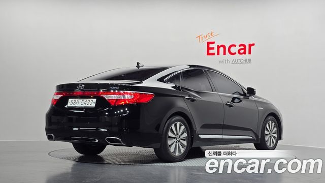 Hyundai Grandeur Premium — пробег 177 953 км — фото 2 из 5