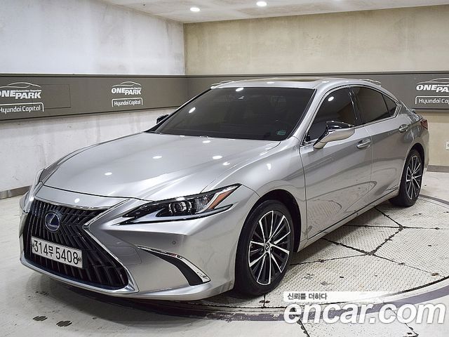 Lexus ES Luxury — пробег 145 667 км — фото 1 из 5