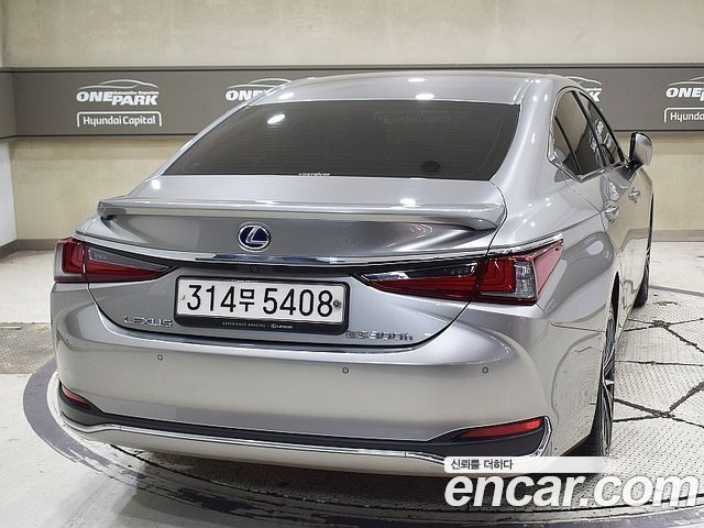 Lexus ES Luxury — пробег 145 667 км — фото 3 из 5
