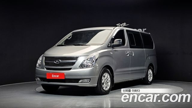 Hyundai Starex 11-Seater Wagon CVX Premium — пробег 176 258 км — фото 1 из 5