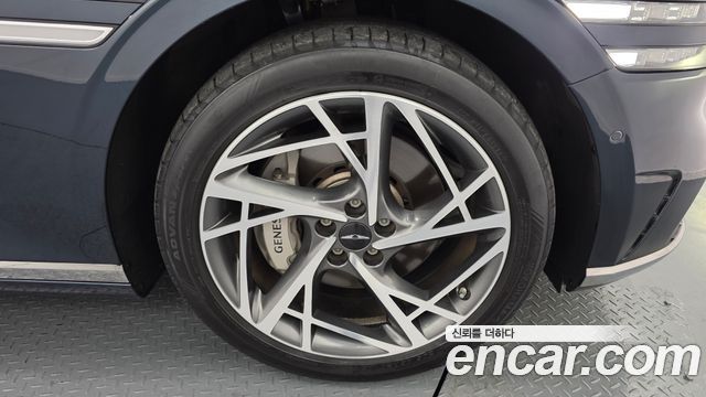 Genesis G90 из Кореи Encar