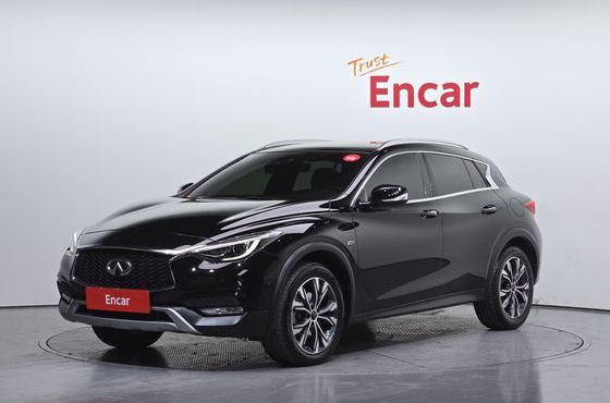Infiniti QX30 2.0 Essential AWD — пробег 88 989 км — фото 1 из 5