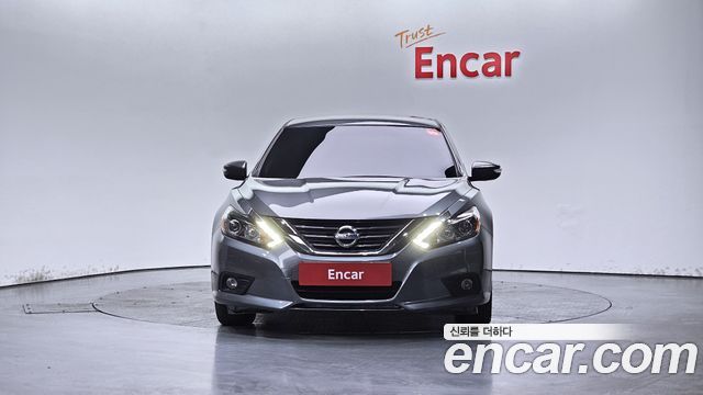 Nissan Altima из Кореи Encar