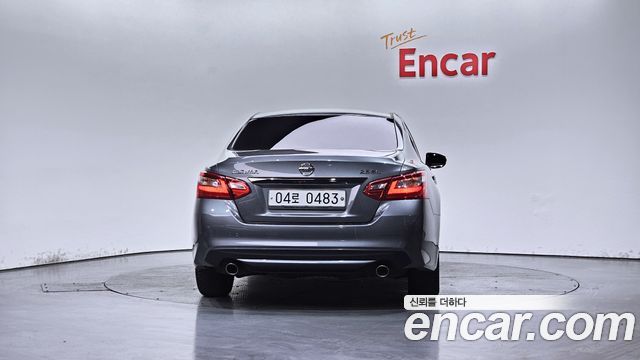 Nissan Altima из Кореи Encar