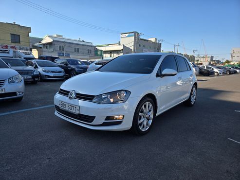 Volkswagen Golf 1.6 TDI — пробег 88 385 км — фото 1 из 5