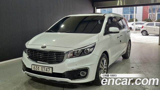 Kia Carnival 9-seater Prestige — пробег 183 552 км — фото 1 из 5