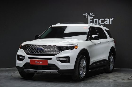 Ford Explorer 2.3 LimIted 4WD — пробег 54 780 км — фото 1 из 5
