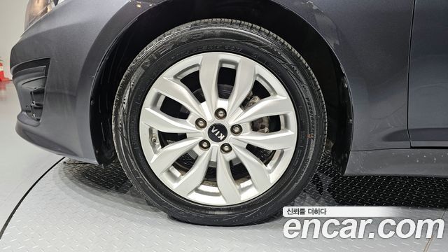 Kia K5 из Кореи Encar