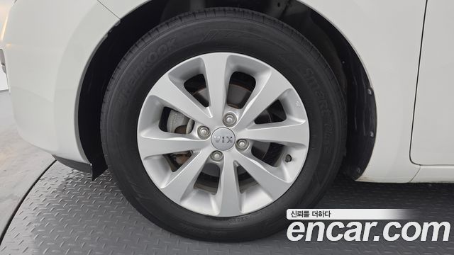 Kia pride из Кореи Encar