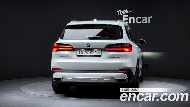 BMW X5 xDrive 30d xLine — пробег 52 311 км — фото 4 из 5