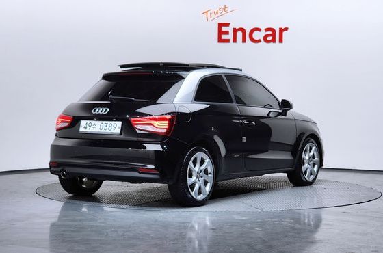 Audi A1 30 TDI Sport — пробег 129 892 км — фото 2 из 5