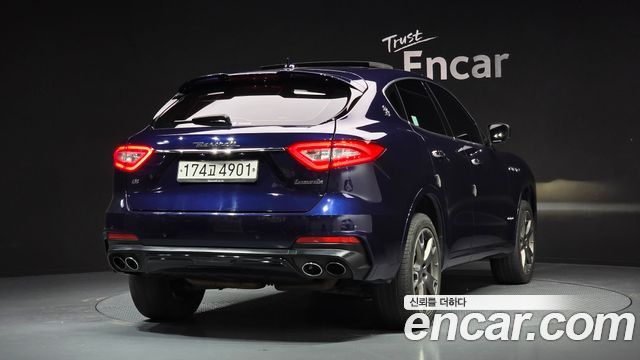 Maserati Levante 3.0 AWD GranSport — пробег 96 843 км — фото 2 из 5