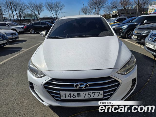 Hyundai AVANTE 1.6 e-VGT SMART — пробег 148 000 км — фото 1 из 5