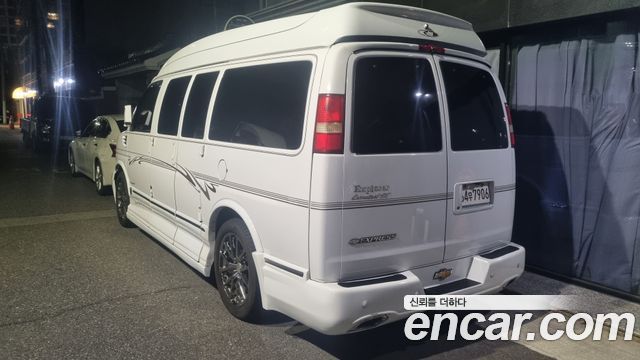 Chevrolet Express Van 5.3 — пробег 81 800 км — фото 2 из 5