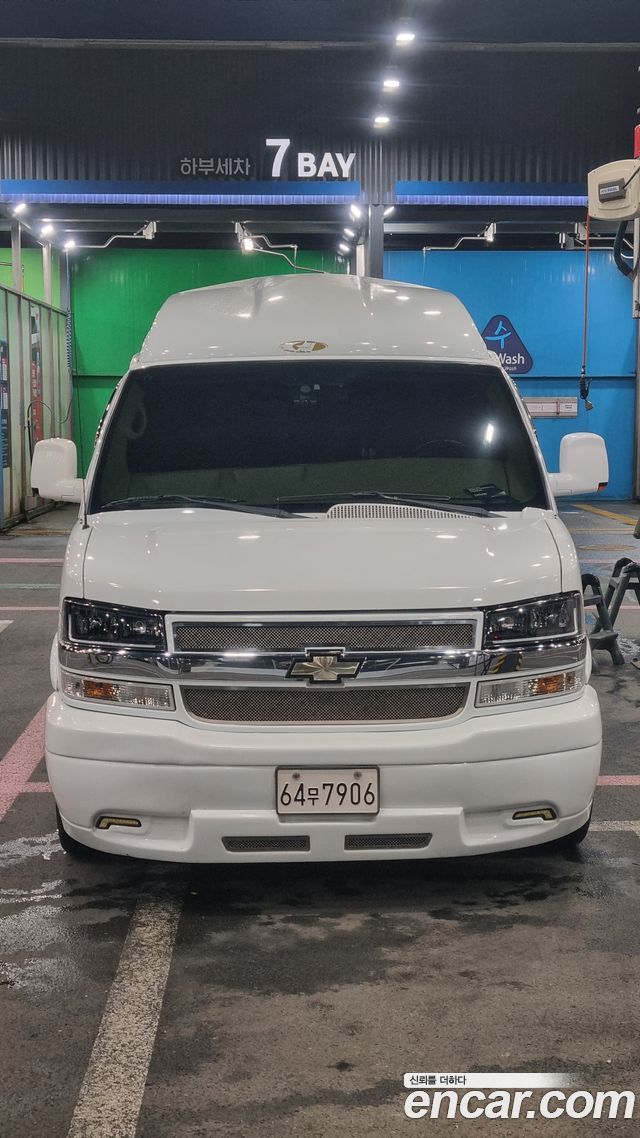 Chevrolet Express Van 5.3 — пробег 81 800 км — фото 3 из 5