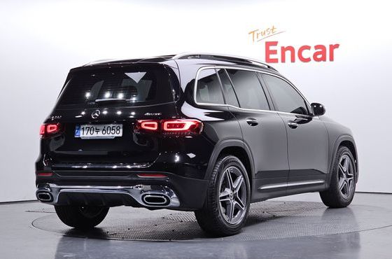 Mercedes-Benz GLB-Class GLB250 4MATIC — пробег 88 202 км — фото 2 из 5