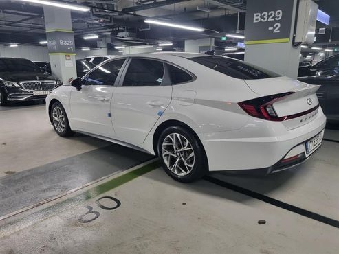 Hyundai Sonata 2.0 Premium Family — пробег 67 108 км — фото 3 из 5