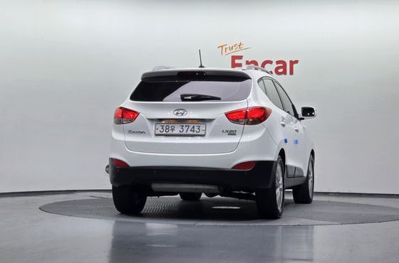 Hyundai Tucson Diesel 2WD LX20 Modern — пробег 98 235 км — фото 4 из 5