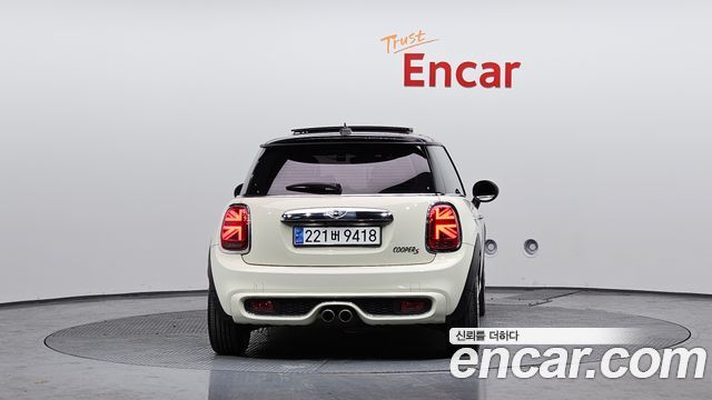 Mini Cooper Standard Third Generation — пробег 82 591 км — фото 4 из 5