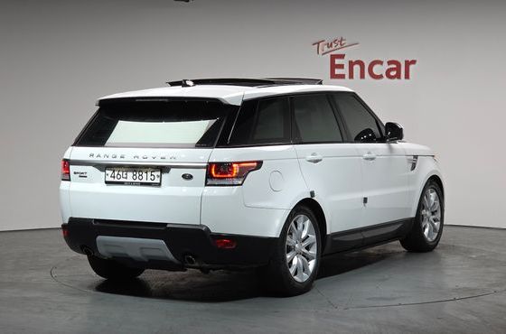 Land Rover Range Rover Sport 3.0 SDV6 HSE — пробег 68 713 км — фото 2 из 5