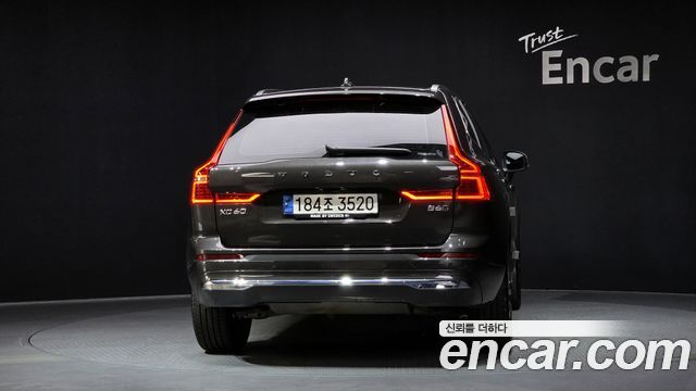 Volvo XC60 B6 Inscirtion — пробег 74 312 км — фото 4 из 5