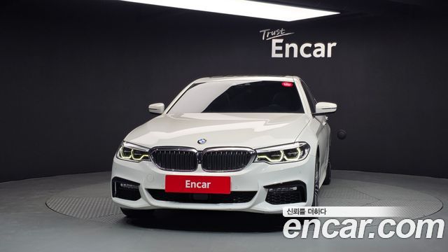 BMW 5-Series 530i xDrive M Sport Package Plus — пробег 111 280 км — фото 3 из 5