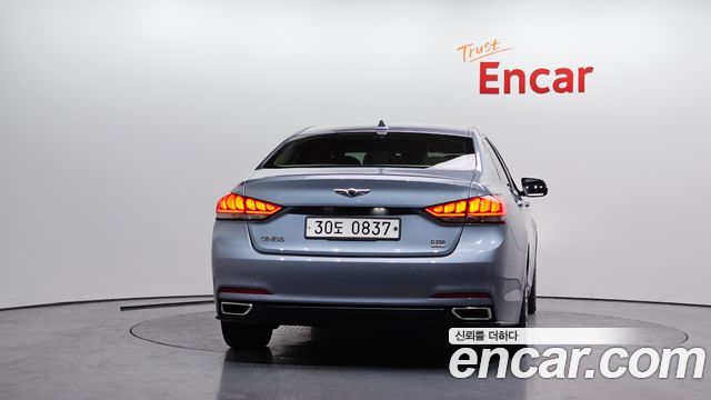 Hyundai Genesis из Кореи Encar