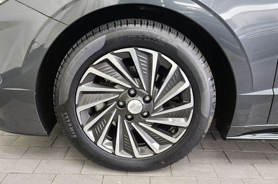 Hyundai Sonata Premium Plus — пробег 72 724 км — фото 5 из 5