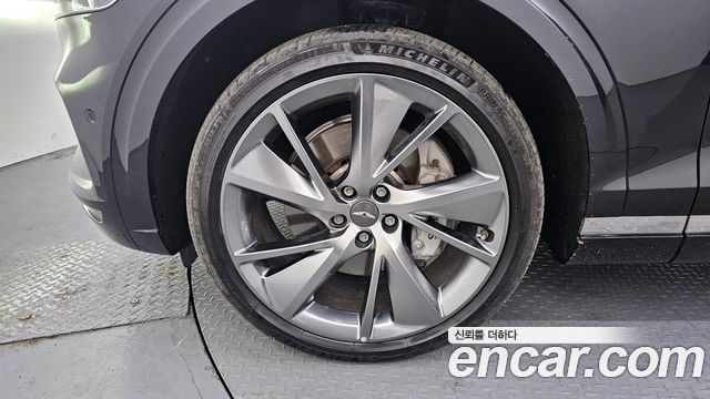 Genesis GV70 2.5T Gasoline AWD — пробег 58 548 км — фото 5 из 5